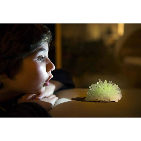 Image of 4M Great Gizmo Glow Crystal Growing - Gizmos 4893156039187