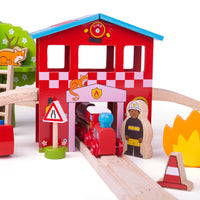 Fire Station Train Set - Bigjigs Rail 691621090374