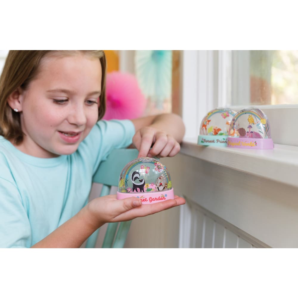 Glitter Rainbow Snow Domes - 4M Great Gizmos