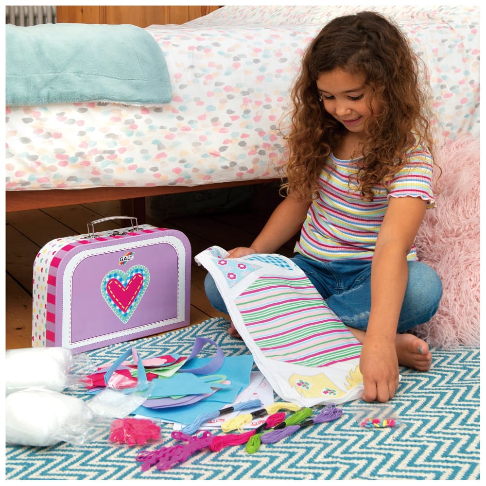Galt Toys Sewing Case - 5011979560988